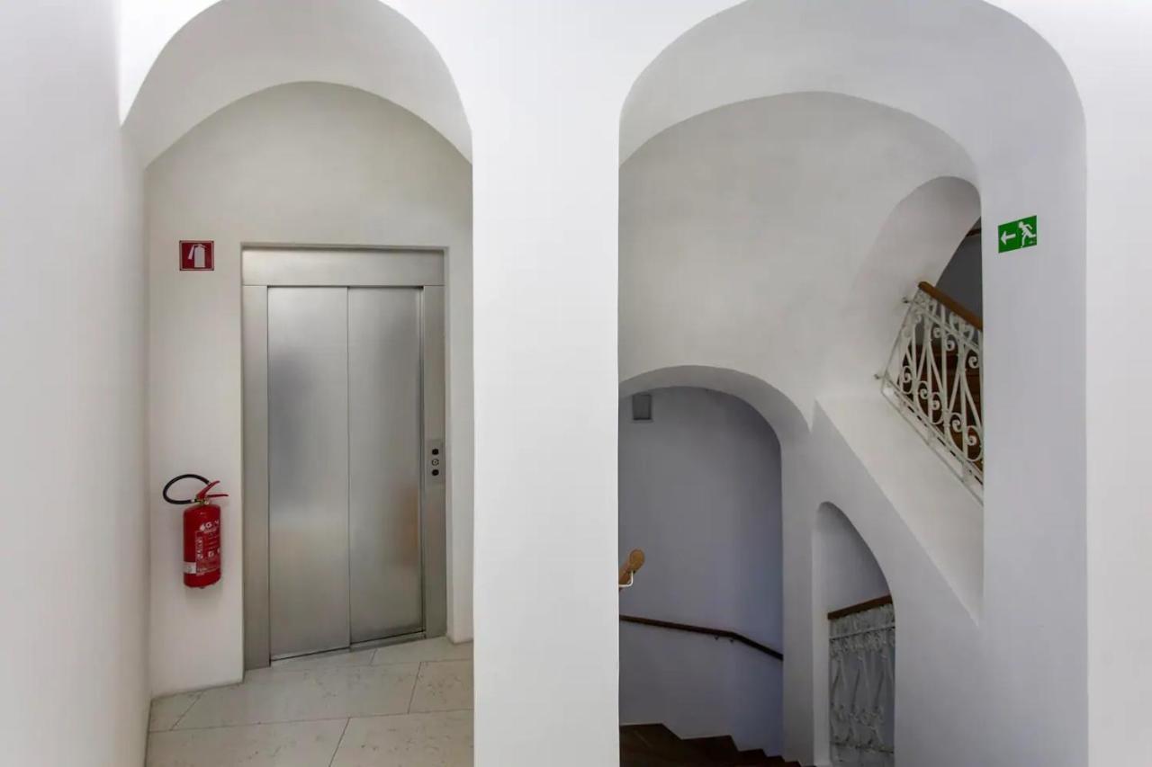 Address Deluxe Downtown Apartment Ljubljana Ngoại thất bức ảnh