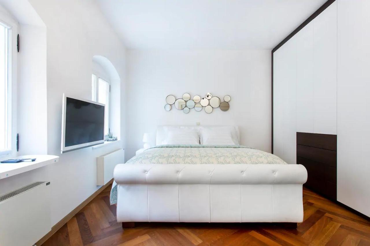 Address Deluxe Downtown Apartment Ljubljana Ngoại thất bức ảnh