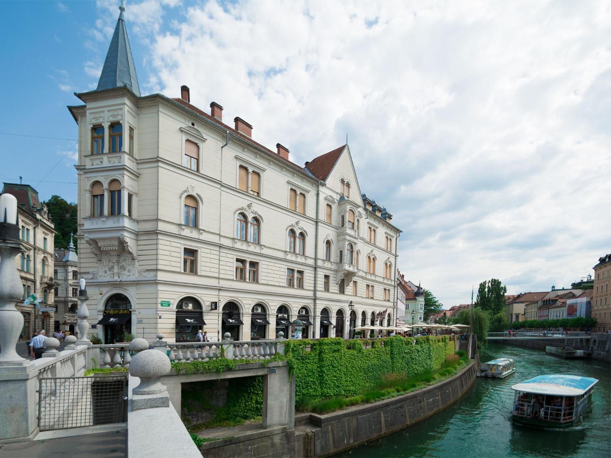 Address Deluxe Downtown Apartment Ljubljana Ngoại thất bức ảnh
